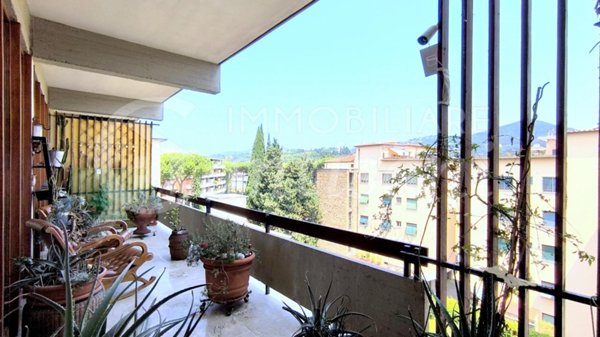 appartamento in vendita a Firenze in zona Coverciano