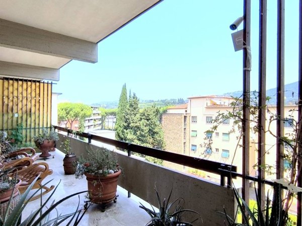 appartamento in vendita a Firenze in zona Coverciano