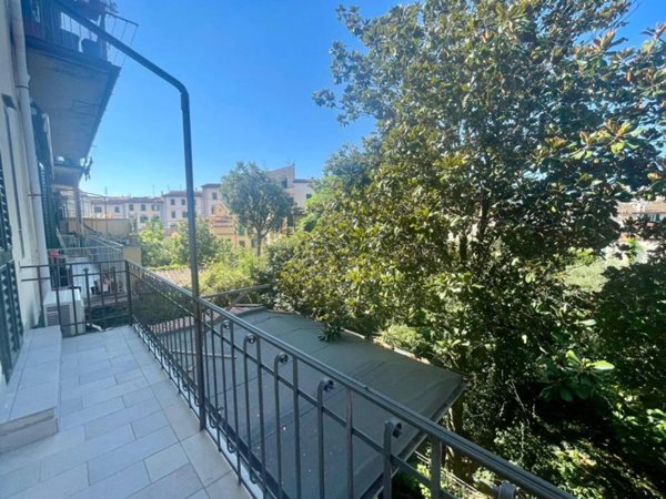 appartamento in vendita a Firenze in zona Campo di Marte