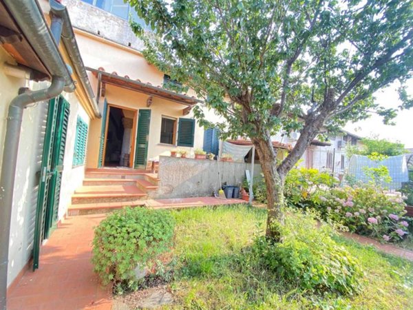 casa indipendente in vendita a Firenze in zona Brozzi