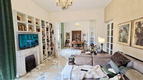 appartamento in vendita a Firenze in zona Campo di Marte