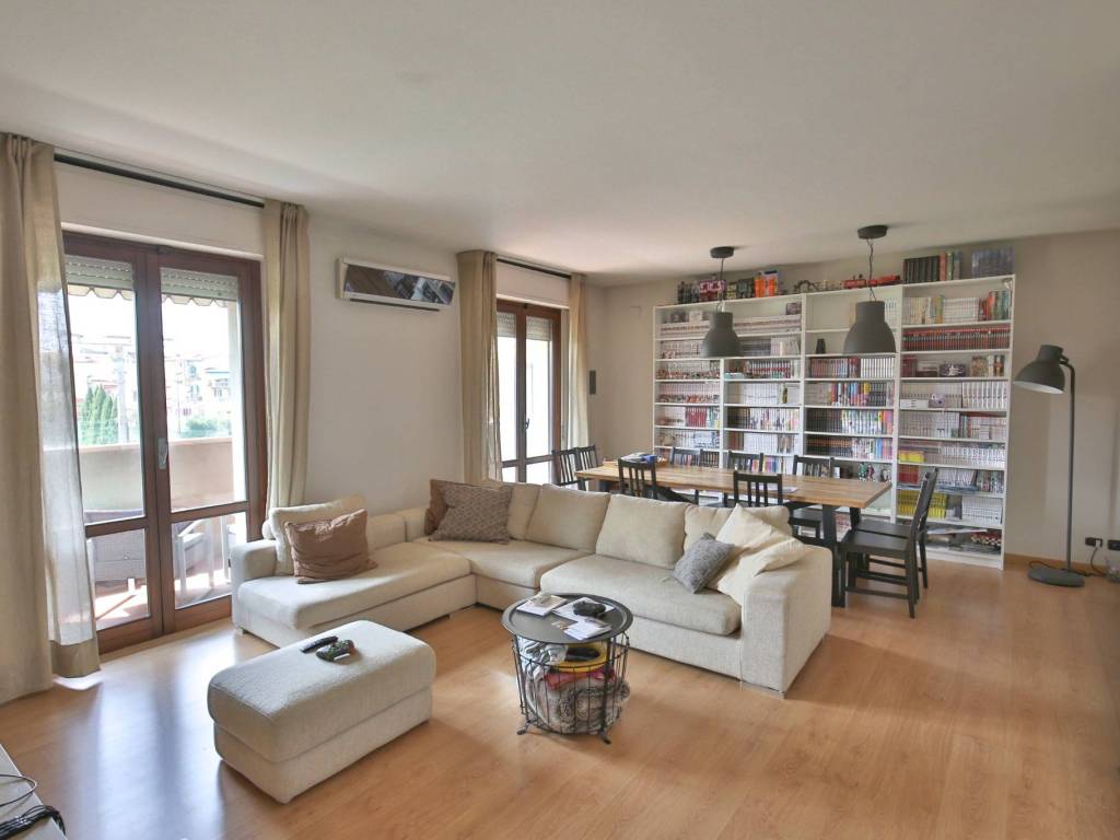 appartamento in vendita a Firenze in zona Campo di Marte