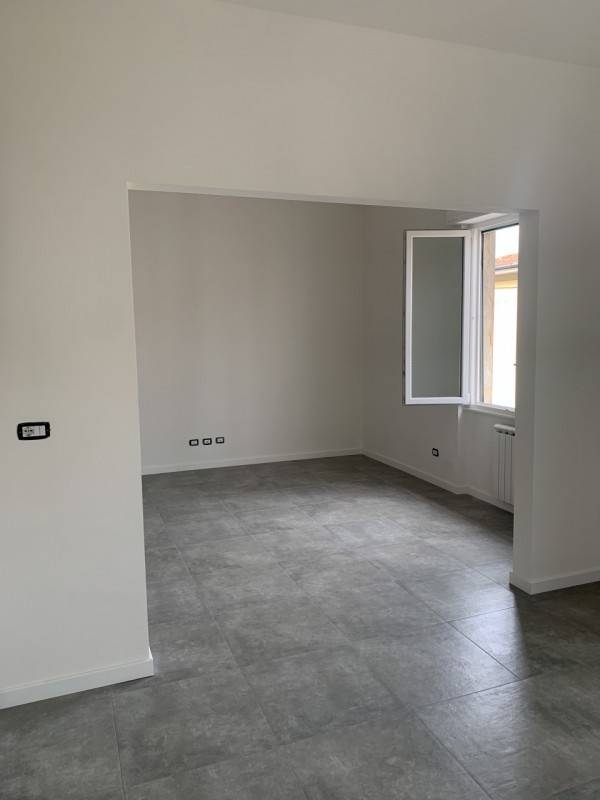 appartamento in vendita a Firenze in zona Varlungo