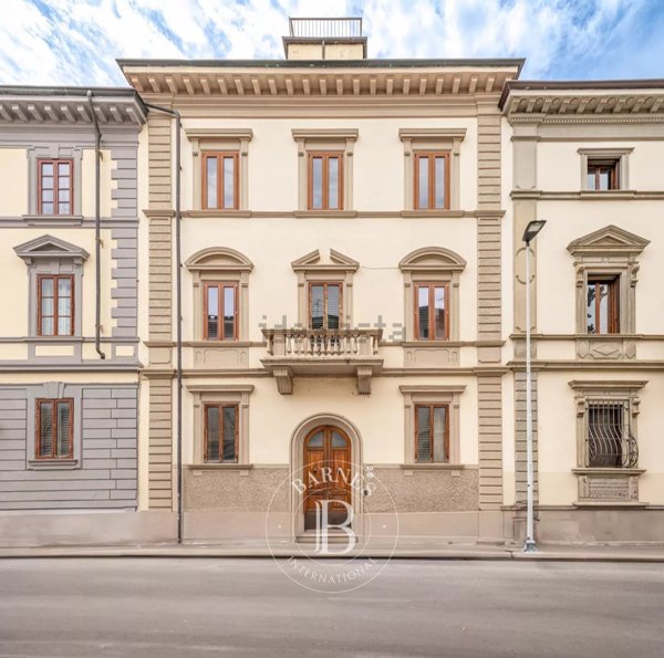 appartamento in vendita a Firenze in zona Le Cure