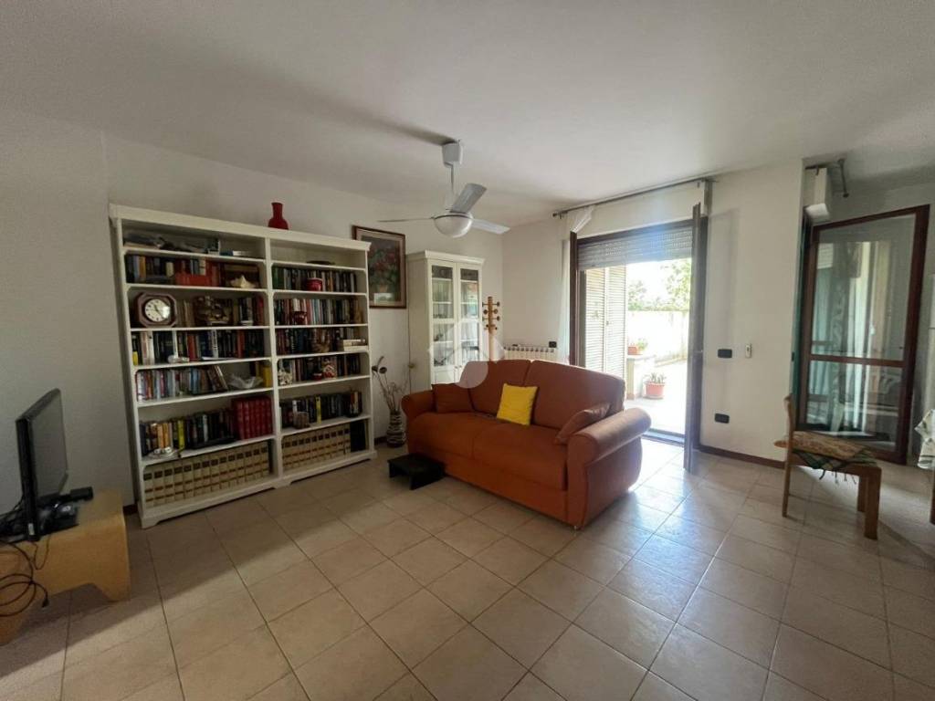 appartamento in vendita a Firenze in zona Isolotto