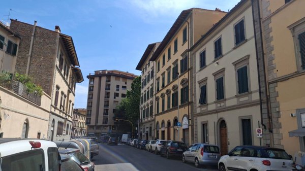 locale di sgombero in vendita a Firenze in zona Campo di Marte