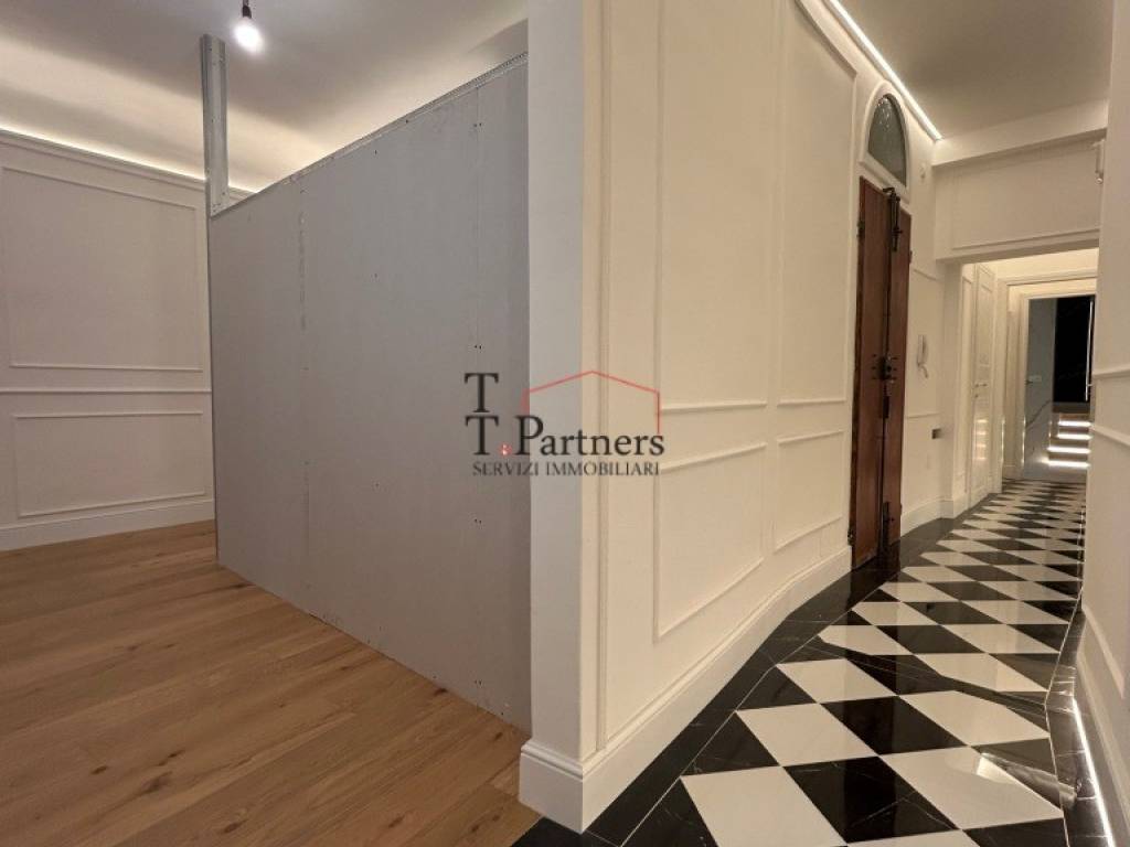appartamento in vendita a Firenze in zona Centro Santa Croce