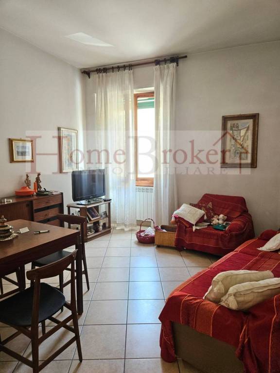 appartamento in vendita a Firenze in zona Campo di Marte