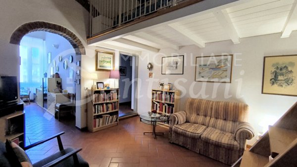 appartamento in vendita a Firenze in zona Centro Santa Maria Novella