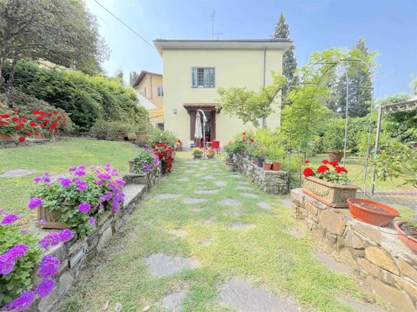 casa indipendente in vendita a Firenze in zona Porta Romana