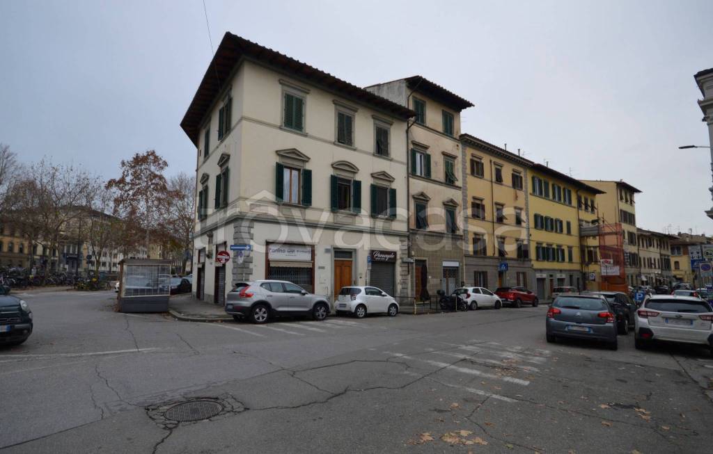 appartamento in vendita a Firenze in zona Statuto
