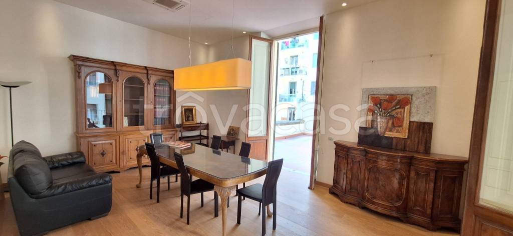 appartamento in vendita a Firenze in zona Centro Santa Croce