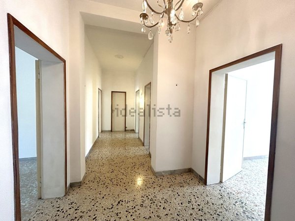 appartamento in vendita a Firenze in zona Campo di Marte