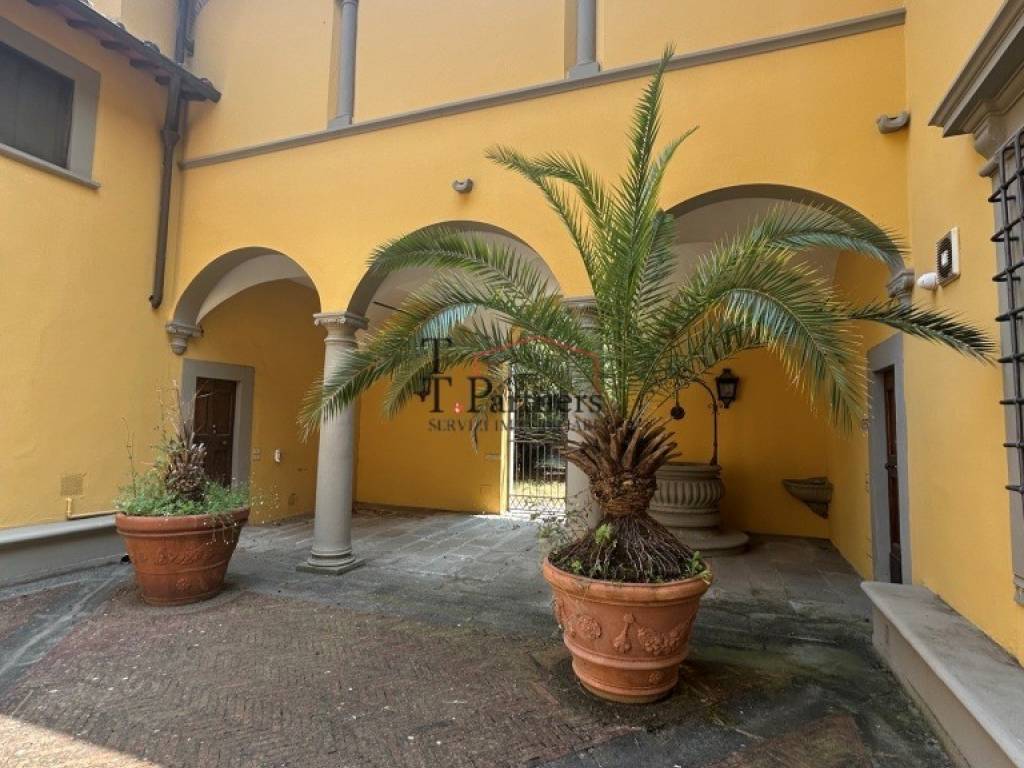 casa indipendente in vendita a Firenze in zona Le Cure