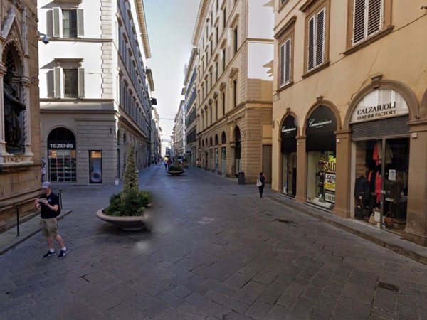 negozio in vendita a Firenze in zona Centro Duomo
