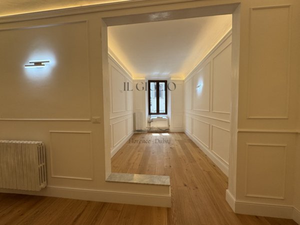 appartamento in vendita a Firenze in zona Centro Santa Croce
