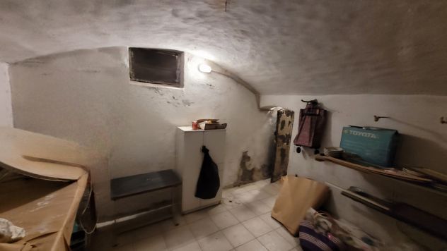 locale di sgombero in vendita a Firenze in zona Careggi