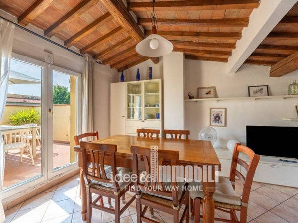 appartamento in vendita a Firenze in zona Campo di Marte