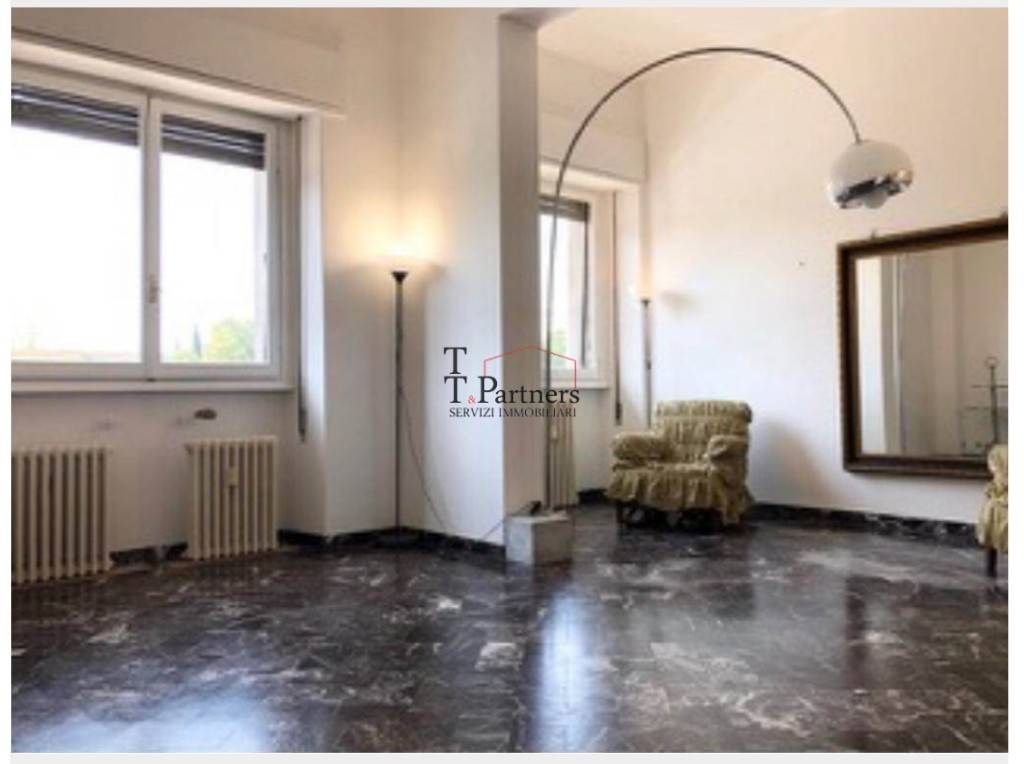 appartamento in vendita a Firenze in zona Bellariva
