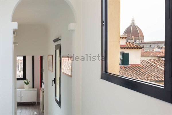 appartamento in vendita a Firenze in zona Centro Santa Maria Novella