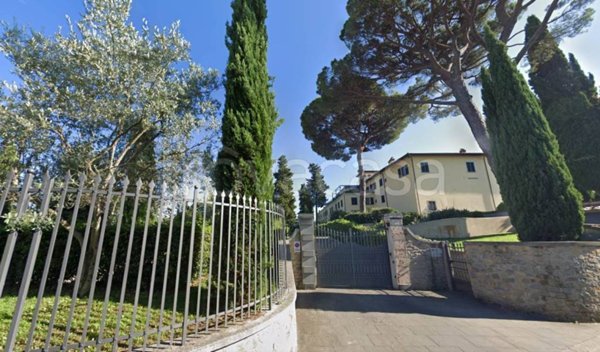 appartamento in vendita a Firenze in zona Bellosguardo