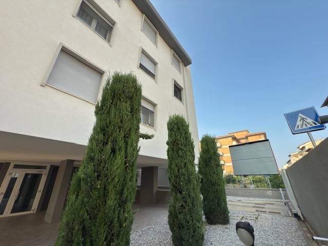 appartamento in vendita a Firenze in zona Isolotto
