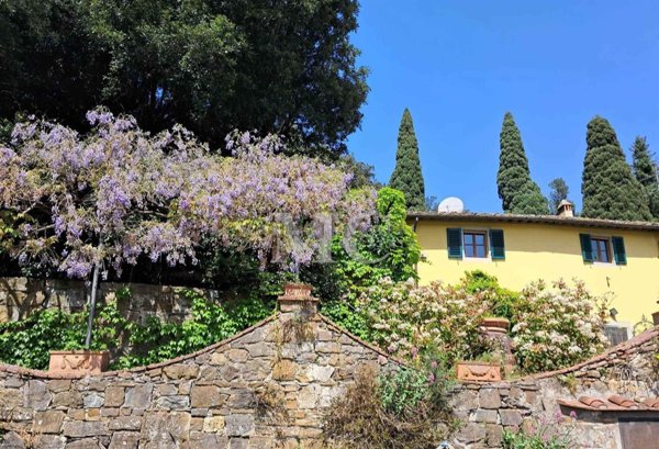 casa indipendente in vendita a Firenze in zona Serpiolle
