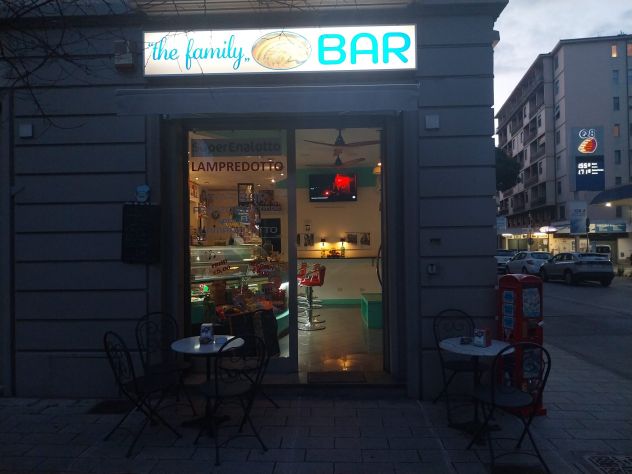 negozio in vendita a Firenze in zona Novoli