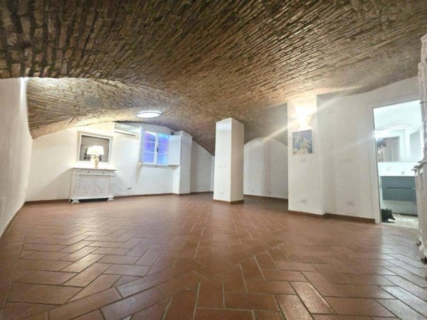 appartamento in vendita a Firenze in zona Centro Santa Maria Novella
