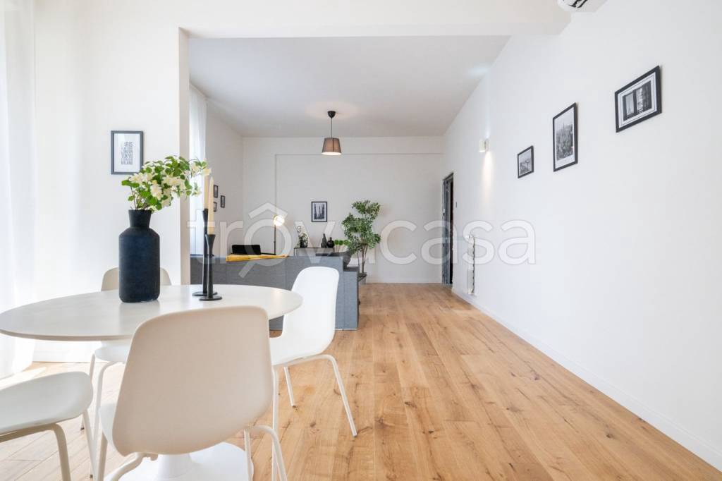 appartamento in vendita a Firenze in zona Campo di Marte
