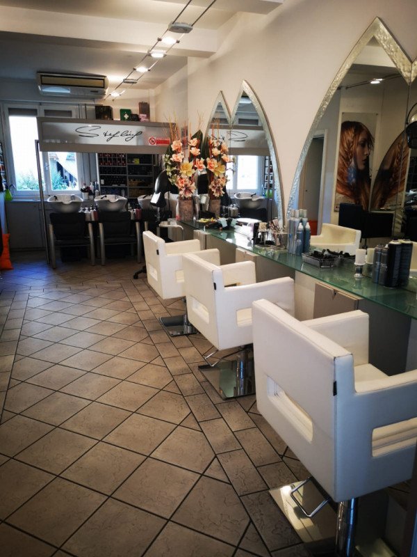 negozio in vendita a Firenze in zona Statuto