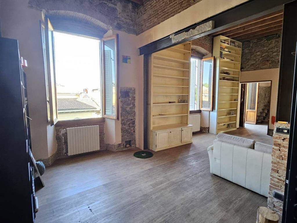 appartamento in vendita a Firenze in zona Campo di Marte