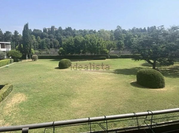 appartamento in vendita a Firenze in zona Bellosguardo