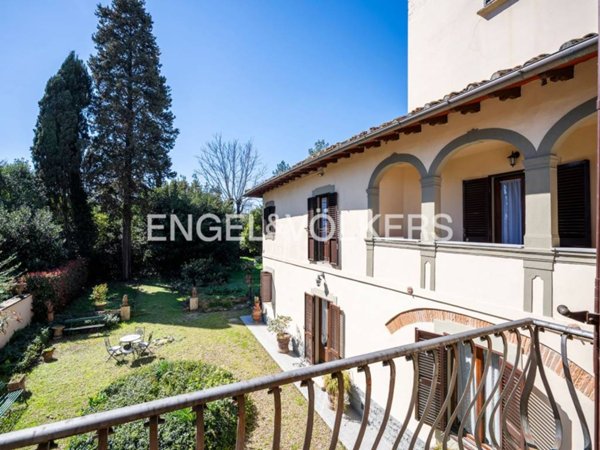 casa indipendente in vendita a Firenze in zona Isolotto
