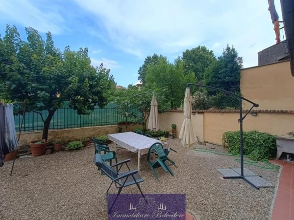 appartamento in vendita a Firenze in zona Statuto