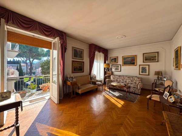 appartamento in vendita a Firenze in zona Campo di Marte