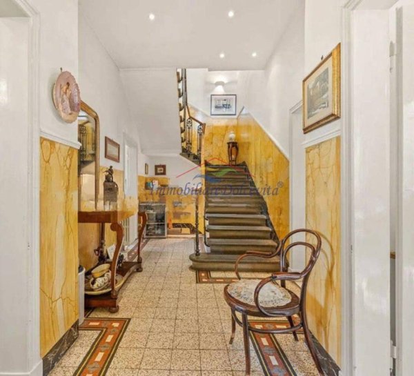 casa indipendente in vendita a Firenze in zona Statuto