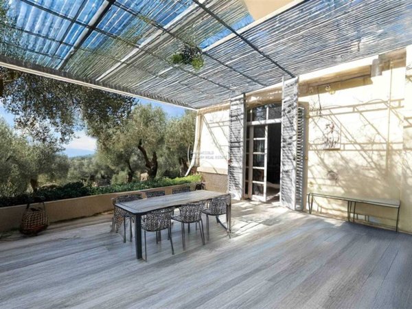 casa indipendente in vendita a Firenze in zona Serpiolle