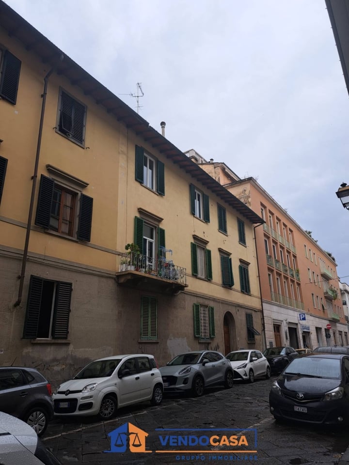 appartamento in vendita a Firenze in zona Centro Santa Croce
