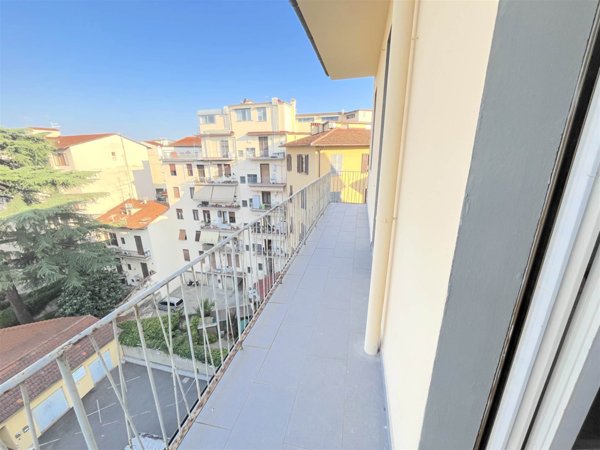 appartamento in vendita a Firenze in zona Campo di Marte