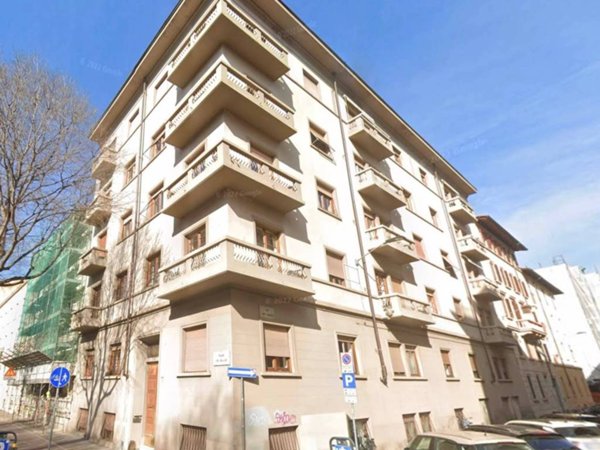 appartamento in vendita a Firenze in zona Campo di Marte