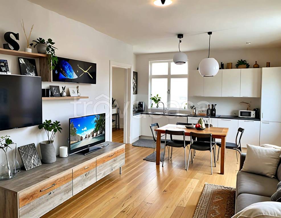 appartamento in vendita a Firenze in zona Coverciano