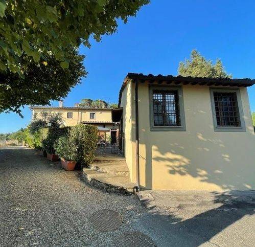 casa indipendente in vendita a Firenze