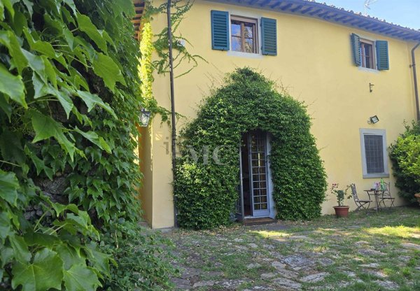 casa indipendente in vendita a Firenze in zona Serpiolle