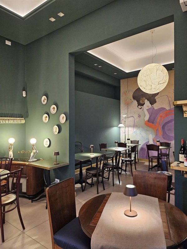 negozio in vendita a Firenze in zona Campo di Marte