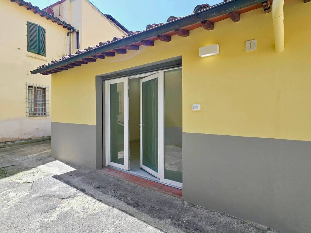 ufficio in vendita a Firenze in zona Campo di Marte