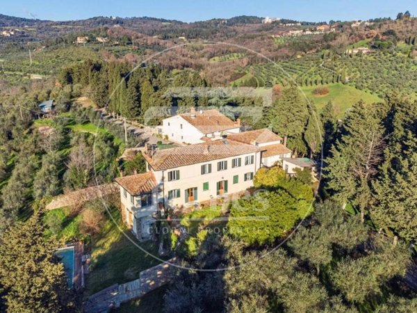 casa indipendente in vendita a Firenze in zona Le Cure