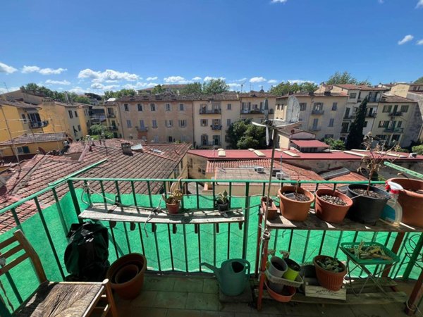 appartamento in vendita a Firenze in zona Statuto