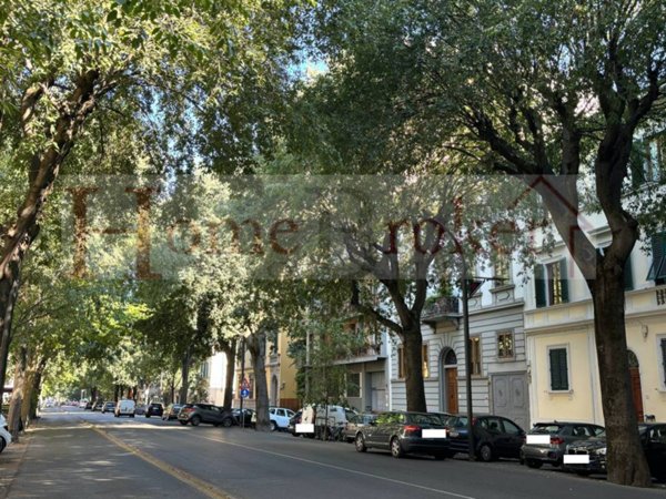 appartamento in vendita a Firenze in zona Campo di Marte
