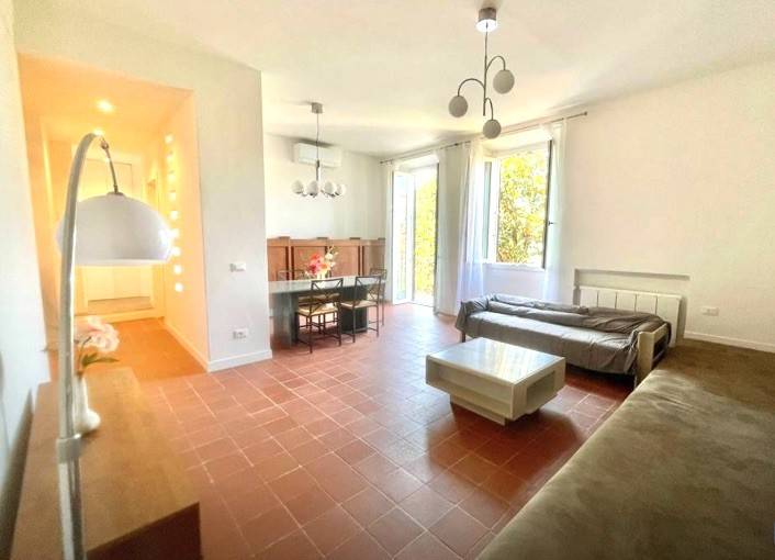 appartamento in vendita a Firenze in zona Campo di Marte